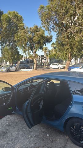 יונדאי i30