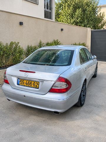 מרצדס-בנץ E-class