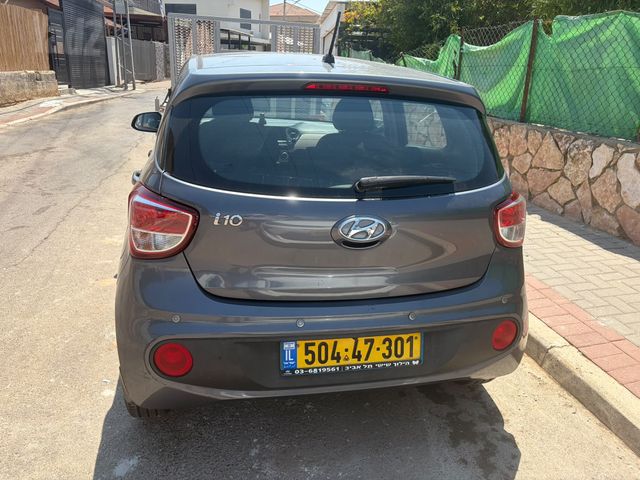 יונדאי i10