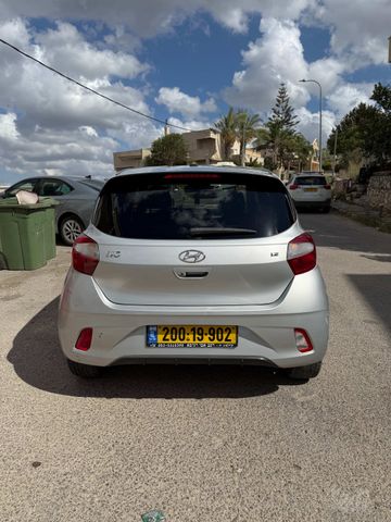 יונדאי i10