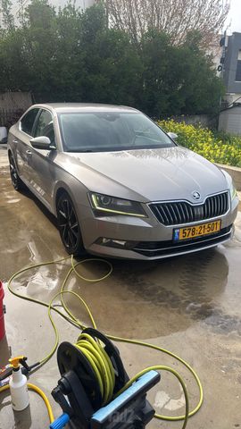 מודעת רכב סקודה סופרב