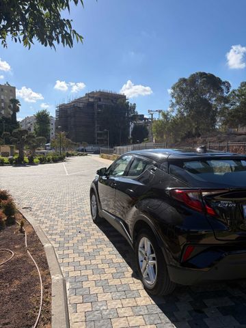 טויוטה C-HR