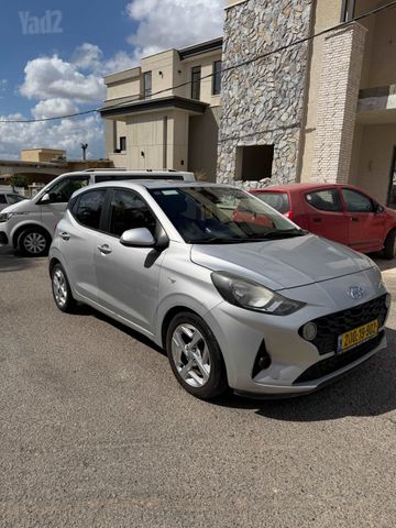 יונדאי i10