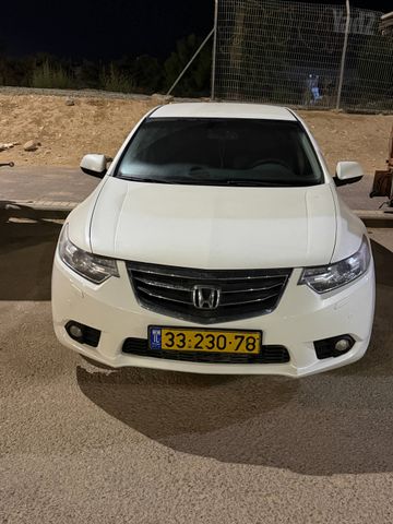 מודעת רכב הונדה אקורד