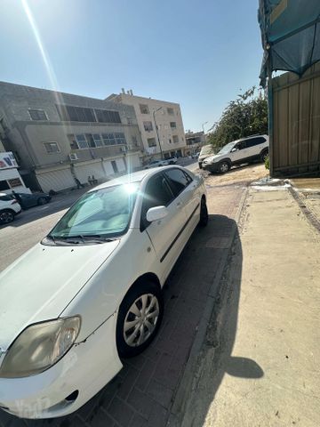 טויוטה קורולה