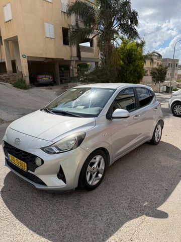 יונדאי i10