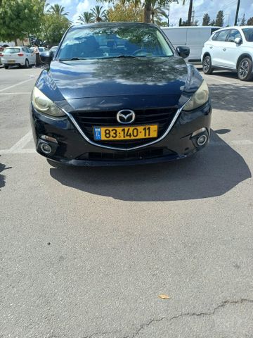 מאזדה 3