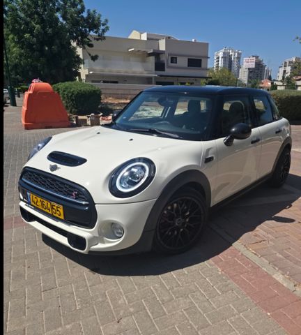 מודעת רכב מיני קופר