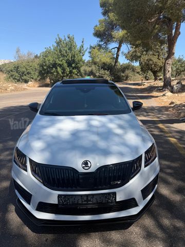 סקודה אוקטביה