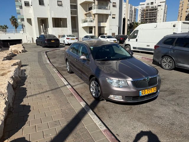 סקודה סופרב