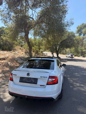 סקודה אוקטביה