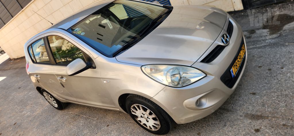 מודעת רכב יונדאי i20