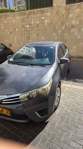 טויוטה קורולה