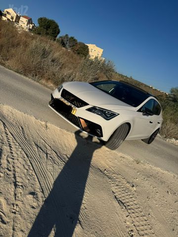 סיאט לאון