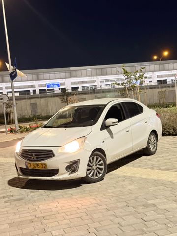 מודעת רכב מיצובישי אטראז'