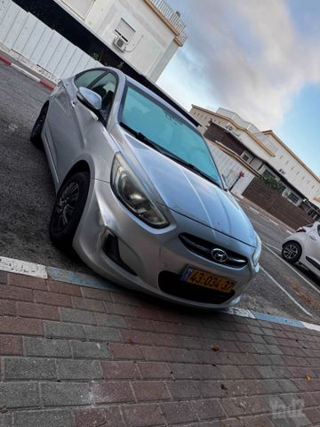 מודעת רכב יונדאי אקסנט i25