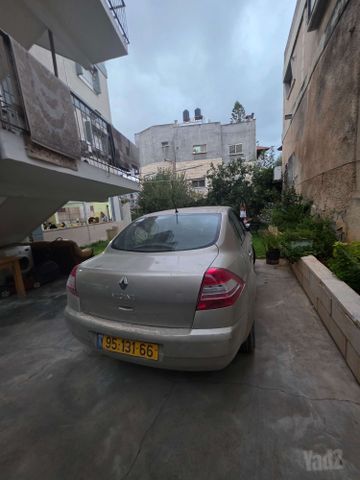 רנו מגאן