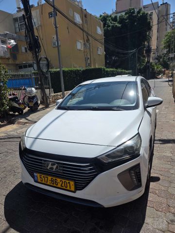 יונדאי איוניק