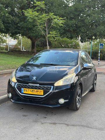 מודעת רכב פיג'ו 208