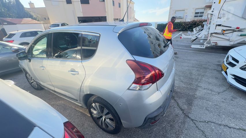 פיג'ו 3008
