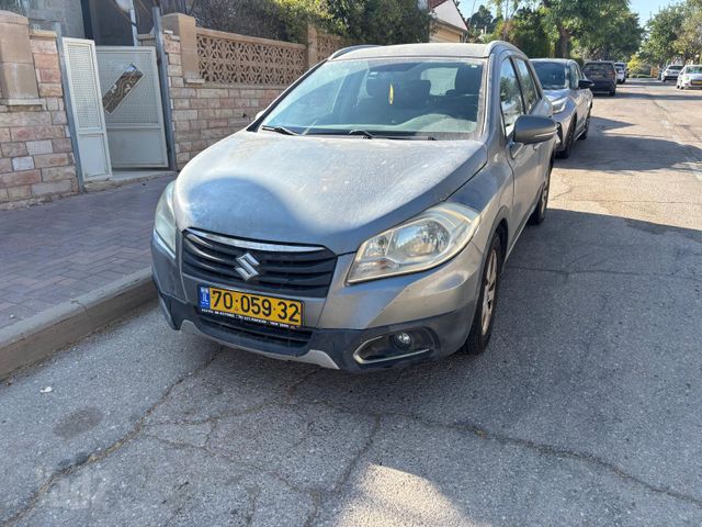 מודעת רכב סוזוקי קרוסאובר