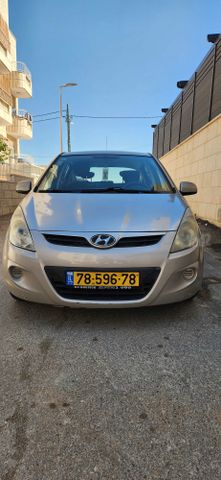 יונדאי i20
