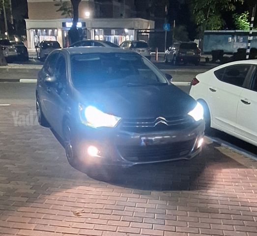 מודעת רכב סיטרואן C4