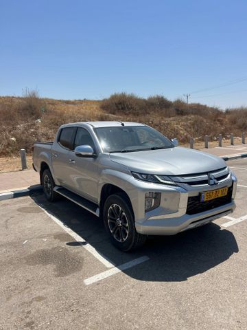 מיצובישי טרייטון / L200