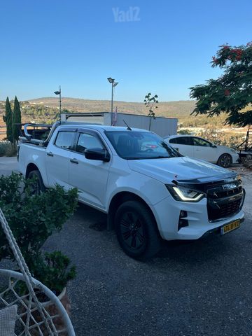 מודעת רכב איסוזו די-מקס
