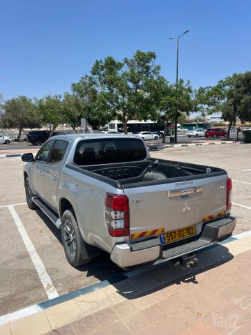 מיצובישי טרייטון / L200