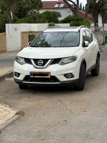 ניסאן אקס טרייל