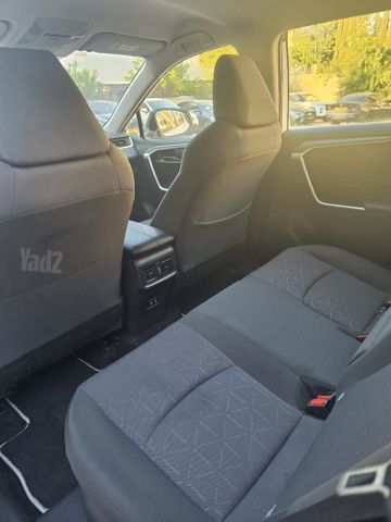טויוטה RAV4