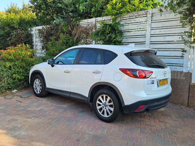 מודעת רכב מאזדה CX-5