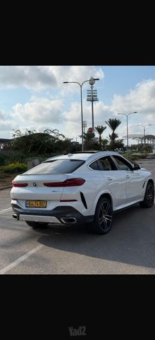ב מ וו X6