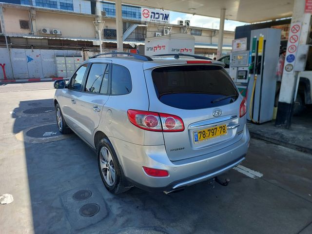 יונדאי סנטה פה