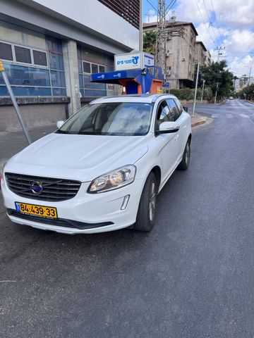 וולוו XC60