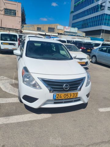 ניסאן אלמרה