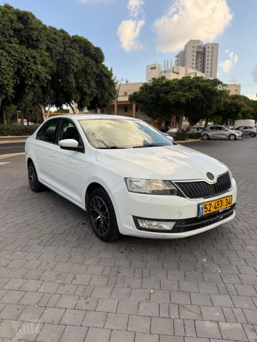 סקודה ראפיד