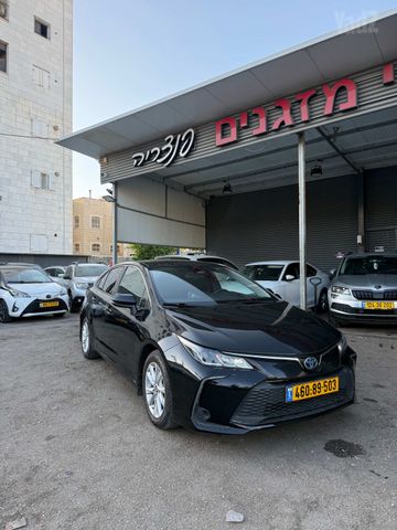 טויוטה קורולה