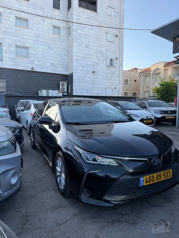 טויוטה קורולה