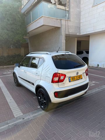 סוזוקי איגניס