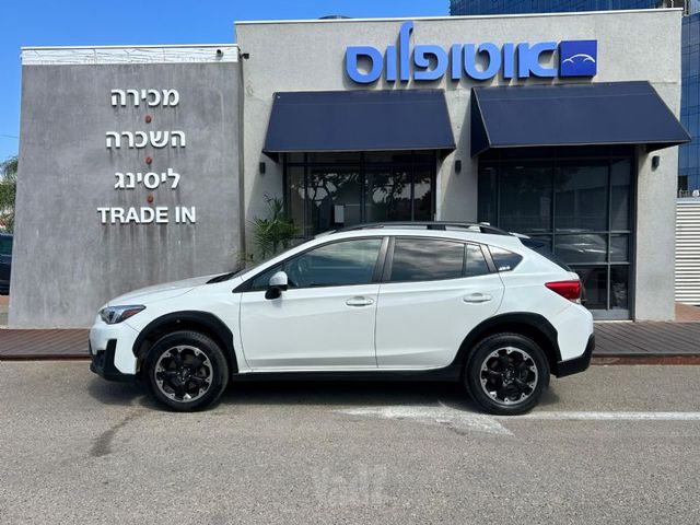 סובארו XV