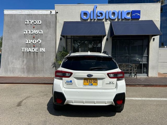 סובארו XV