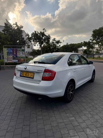 סקודה ראפיד