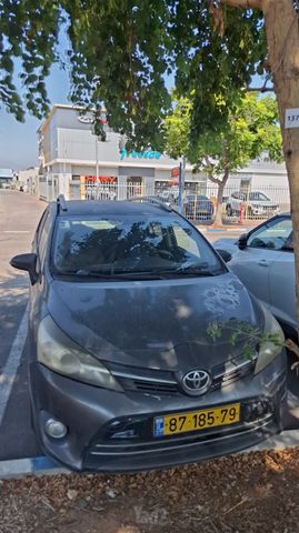 מודעת רכב טויוטה ורסו