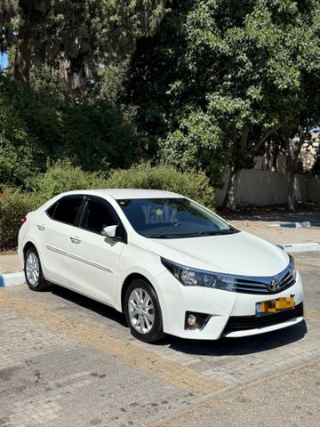 מודעת רכב טויוטה קורולה