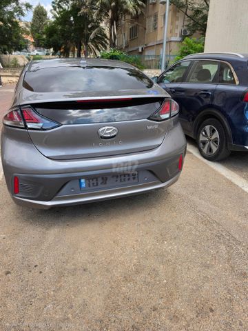 יונדאי איוניק