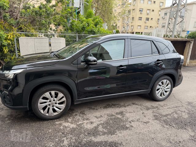 סוזוקי S-Cross