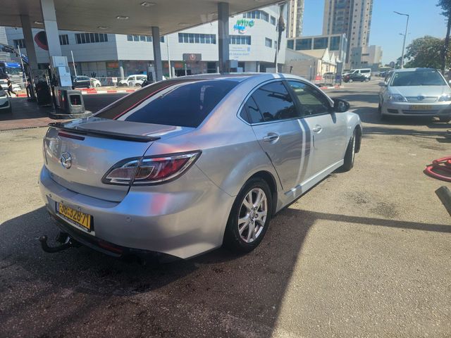 מאזדה 6