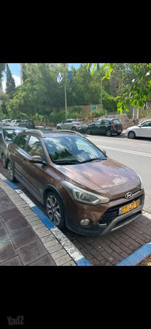 יונדאי I20 קרוס